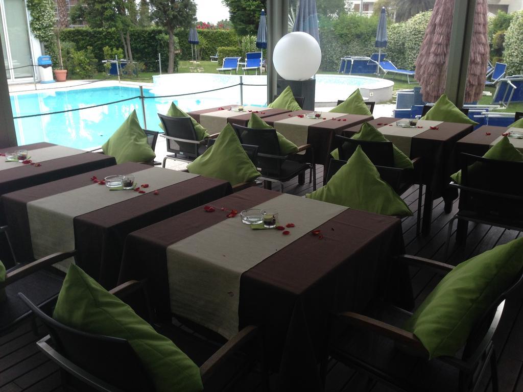 Seapark Spa Resort Джулианова Экстерьер фото